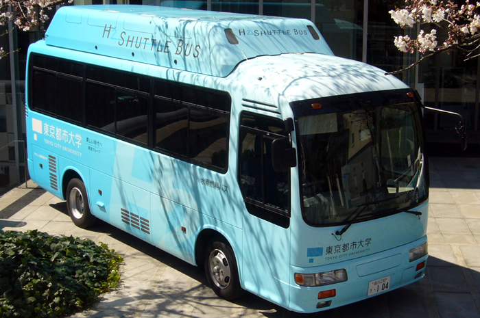 東京都市大学　水素燃料エンジンバス