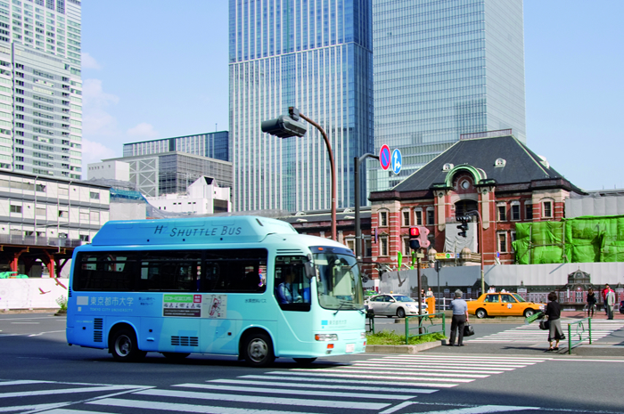 東京都市大学　水素燃料エンジンバス